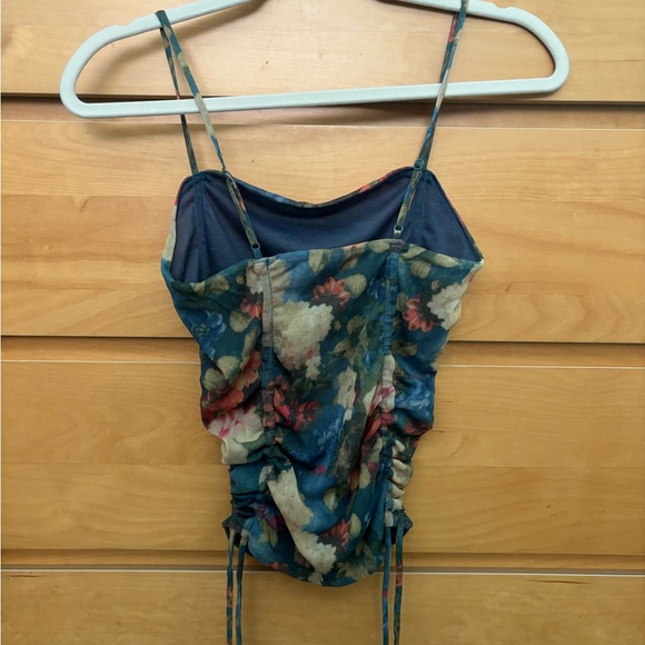 Urban Outfitters Top - Picture 2 of 3